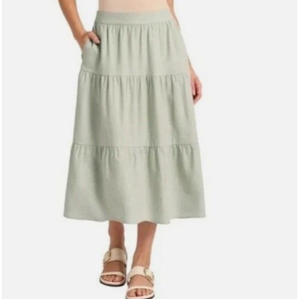 Matty M Women's 3 Tiered Midi Skirt Light Green NWT